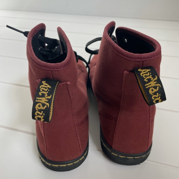 NWOT Marten’s Shoreditch Maroon canvas boot - Picture 3 of 7